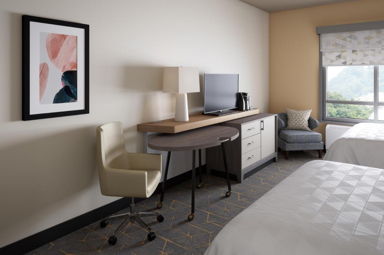 Holiday Inn Cleveland-Mayfield By Ihg Eksteriør billede